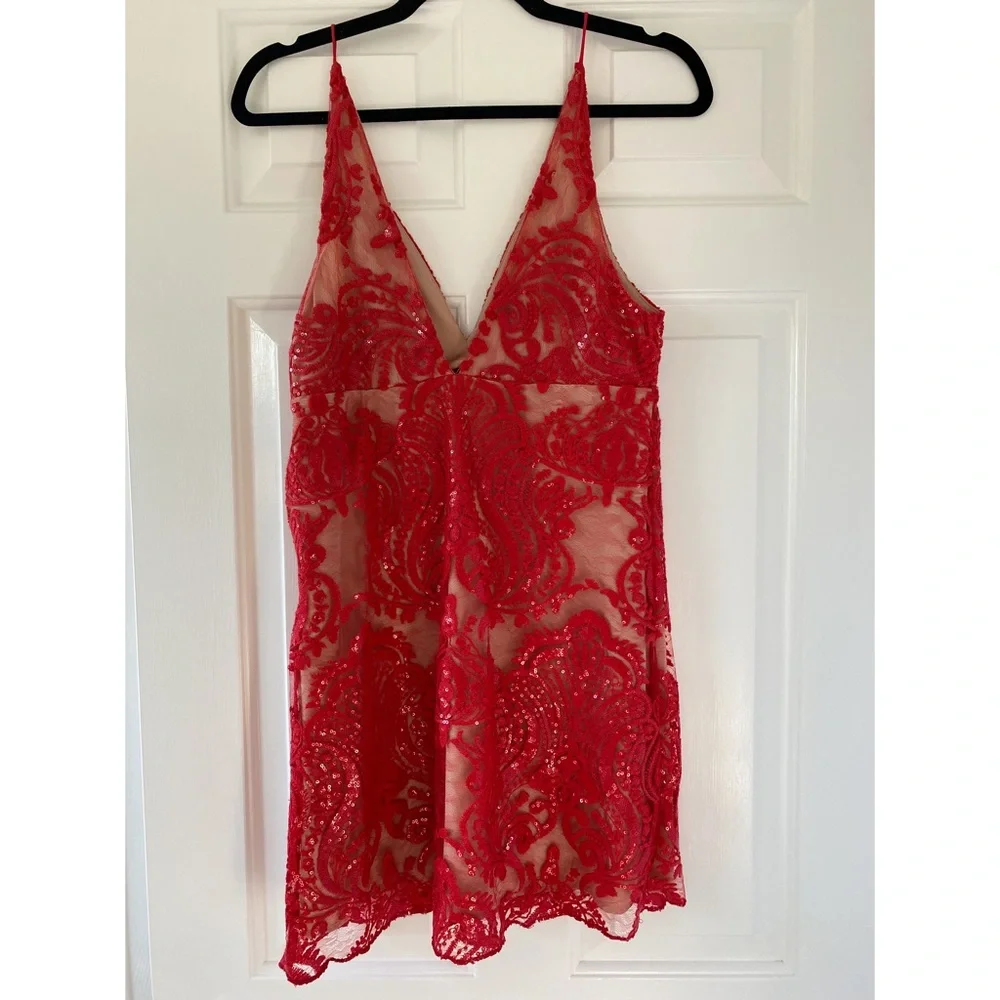 NWT Free People “Night Shimmers” mini dress in Red size 4 - Picture 5 of 7